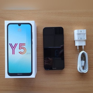 Новый Huawei Y5 2019 2/16ГБ без карты НОВЫЙ
