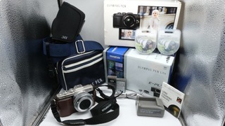 Olympus Pen E-PL7 + 14-42 мм + Доповнення pow 1200pln