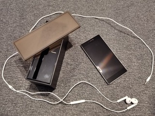 HUAWEI P8 полностью работоспособный