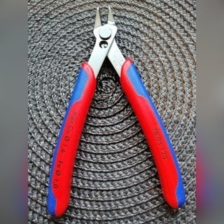 Knipex 7803125 Szczypce tnące 78 03 125