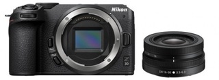 Nikon 30 body с объективом 16-50 Plus аксессуары
