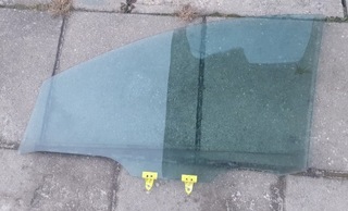 DOOR WINDOW RIGHT SIDE FRONT NISSAN NOTE e11