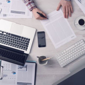 Linia biznesowa: komputery stacjonarne (PC) i przenośne (notebooki)