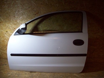 OPEL CORSA C 05 R 1,3 CDTI ДВЕРЬ ЛЕВАЯ Y474