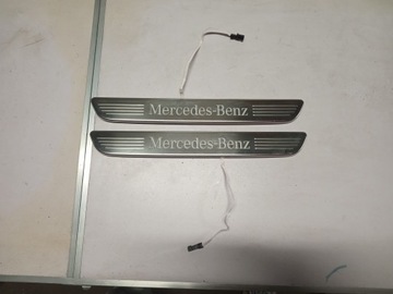 MERCEDES 253 НАКЛАДКИ ПОРОГА LED (СВЕТОДИОД ) КОРПУСА С ПОДСТВЕТКОЙ A2056806903 A2056807003