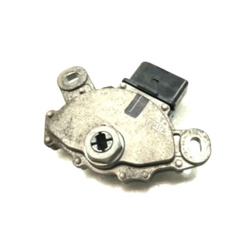 ДЛЯ PORSCHE CAYENNE AUDI Q7 845402428 , 84540-2428