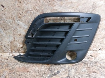 РЕШЕТКА БАМПЕРА ПЕРЕД ЛЕВАЯ 9811823877 TOYOTA PROACE