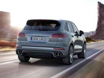 СТЕКЛО ЗАДНЯЯ PORSCHE CAYENNE (2010-18)