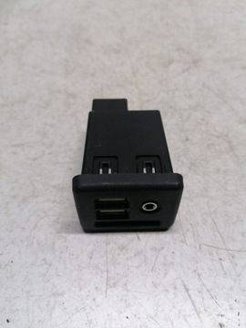 ГНЕЗДО AUX USB OPEL INSIGNIA A