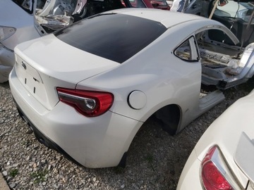 TOYOTA GT86 SUBARU BRZ КРЫЛО ЗАД ПРАВАЯ ЧЕТВЕРТЬ ПРАВОЕ