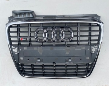 РЕШЁТКА AUDI A4 B7 SLINE S4