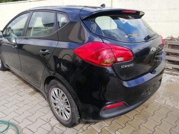 KIA CEED II HB УПЛОТНИТЕЛЬ КРЫШКИ БАГАЖНИКА БАГАЖНИКА 2012-