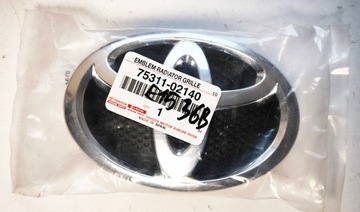 ЭМБЛЕМА ЗНАЧЕК ЛОГОТИП TOYOTA YARIS III , AURIS I 75311-02140 НОВЫЕ ОРИГИНАЛ