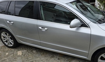 ДВЕРЬ ПЕРЕДНЯЯ ПРАВОЕ SKODA SUPERB 2 II LA7W 9156