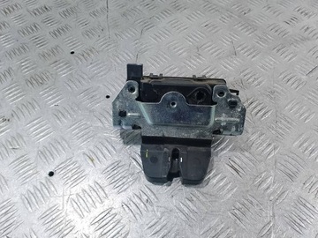 ЗАМОК КРЫШКИ БАГАЖНИКА OPEL ASTRA H 13117285