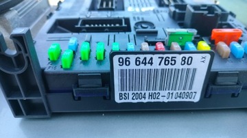 БЛОК УПРАВЛЕНИЯ ECU 9664257580 ПРЕДОХРАНИТЕЛЕЙ 9664476580 СТАРТЕР 307