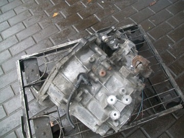 КОРОБКА ПЕРЕДАЧ FIAT CROMA II 2.2 16V F23