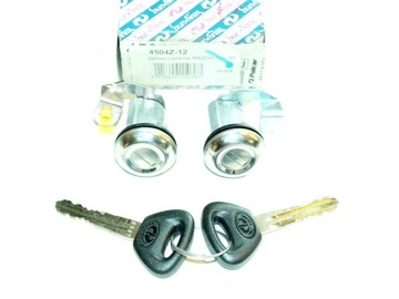 КОМПЛЕКТ ZAMKI ВСТАВКИ BĘBENKI MAZDA 323 BF 1987-1989