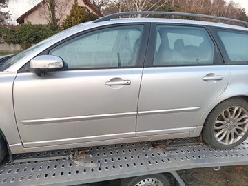 VOLVO V50 S40 II 04-12 ДВЕРЬ ЛЕВАЯ ПЕРЕД ЗАД 426-26 ЄВРОПА