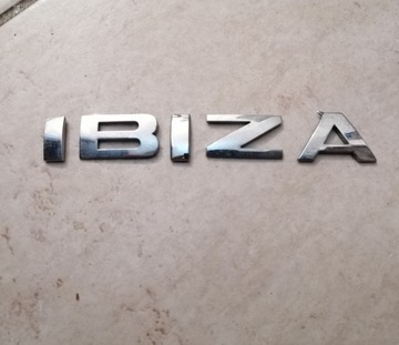 ЭМБЛЕМА NA КРЫШКУ БАГАЖНИКА ЗАД IBIZA 05-08R