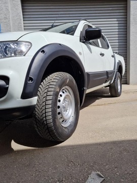 НАКЛАДКИ ДВЕРЬ MITSUBISHI L200 2007-2014