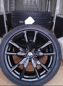 КОМПЛЕКТ НОВЫЕ ШЕСТЕРНИ ЗИМНИЕ BMW X7 G07 315/35/22 275/40R22