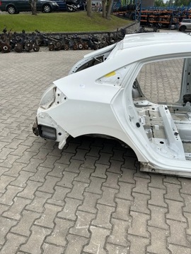 VIERTEL KOTFLÜGEL RECHT ZURÜCK HONDA CIVIC X 17- HATCHBACK NH788P