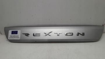 REXTON 1I РЕСТАЙЛ 06- НАКЛАДКА КРЫШКИ БАГАЖНИКА ЗАД 79671-08D00