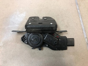 ЗАМОК КРЫШКИ БАГАЖНИКА ЗАДНЕЙ JEEP COMPASS II 3 PIN 68247936AB