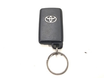 КЛЮЧ ПУЛЬТ SMART KEY TOYOTA AURIS (_E15_) 06-12 B51EA