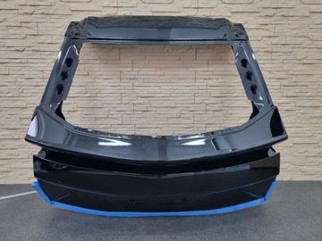 LAMBORGHINI URUS КРЫШКА БАГАЖНИКА LID FLAP