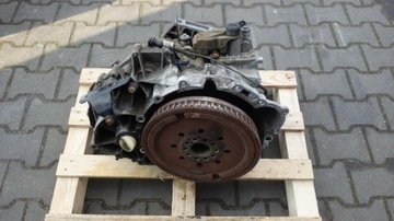 VOLVO КОРОБКА ПЕРЕДАЧ 30783235 6G9R7002LF