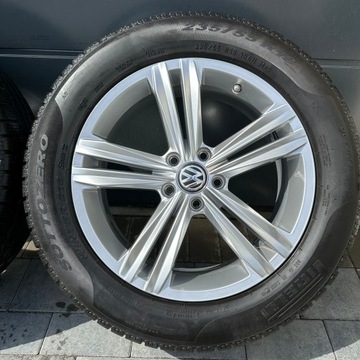 ШЕСТЕРНИ VW TIGUAN II 5N 5NA SEBRING PIRELLI 18” 18