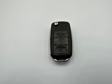 КЛЮЧ КЛЮЧYK ПУЛЬТ VW SEAT SKODA OCTAVIA BORA CADDY PASSAT LEON 1K0959753G