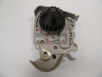 НАСОС ВОДЫ RENAULT 1,6 96-. MAXGEAR