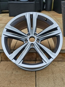 ДИСК 19CALI 5X112 8.5J ET38 VW TIGUAN ŁADNA