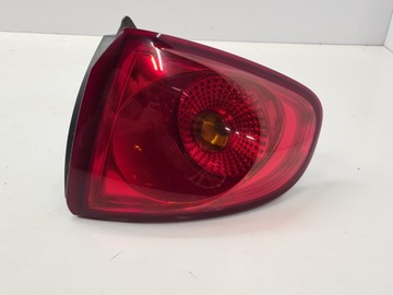 SEAT ALTEA РЕСТАЙЛ ФАРА ПРАВАЯ ЗАД 5P0945096J