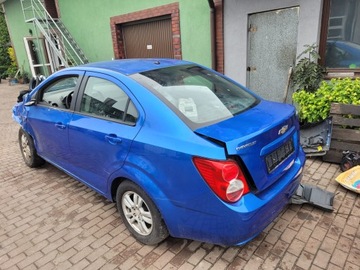 CHEVROLET AVEO T300 СЕДАН ЛЕВЫЙ ЗАДНИЙ КРЫЛО