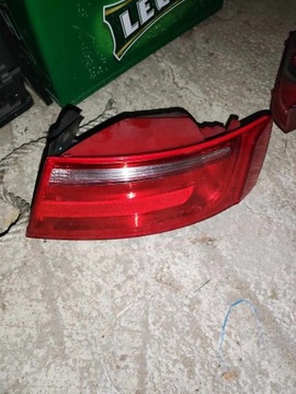 ФАРА ЗАД ЗАДНЯЯ ПРАВОЕ AUDI A5 КУПЕ 07- 8T0945096