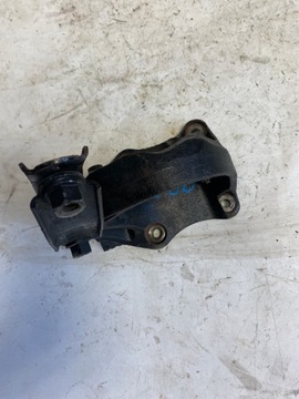 ПОДПОРА ЛАПА ПОЛУОСИ 2.0 D4 VOLVO XC60 31401326