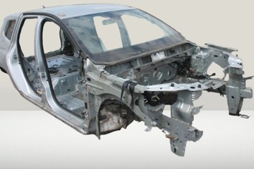 VIERTEL LÄNGSTRÄGER RECHT VORNE DACIA DUSTER II RÄDER. TED69 17-24