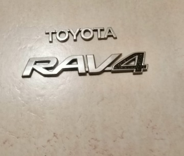 ЭМБЛЕМА КРЫШКИ БАГАЖНИКА ЗАД TOYOTA RAV4