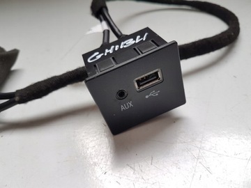 КАРДРИДЕР ГНЕЗДО USB AUX MASERATI GHIBLI M157 13-