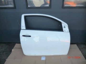 TOYOTA AYGO II 14- 3D ДВЕРЬ ПРАВОЕ