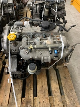 MOTOR 2.8 CRD VM28C AGR (ABGASRÜCKFÜHRUNG) Z TYŁU CHRYSLER VOYAGER IV 01-07