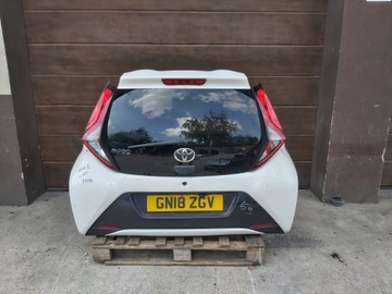 TOYOTA AYGO II ПАНЕЛЬ ЗАДНИЙ ПОЛ КРЫЛО ЗАД ЛЕВЫЙ