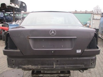 MERCEDES C CLASS W202 ЗАДНЯЯ КРЫШКА БАГАЖНИКА 481