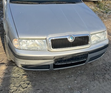 КАПОТ ПЕРЕДНЯЯ SKODA OCTAVIA I СЕРЕБРО 00-10 РЕСТАЙЛ LAK 9102