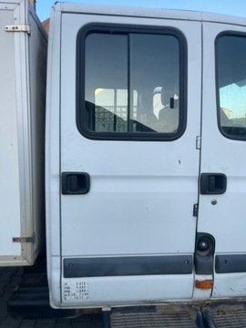 СТЕКЛО ПРАВОЕ DOKA DUBEL IVECO DAILY 99-14ROK