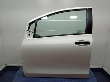 TOYOTA YARIS II 05- 5D ДВЕРЬ ПЕРЕД ЛЕВАЯ ПЕРЕДНЯЯ 068